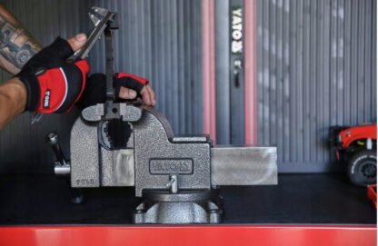 Yato Bankschroef 200 mm